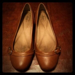 Camel color with buckle detail classic ballet flat